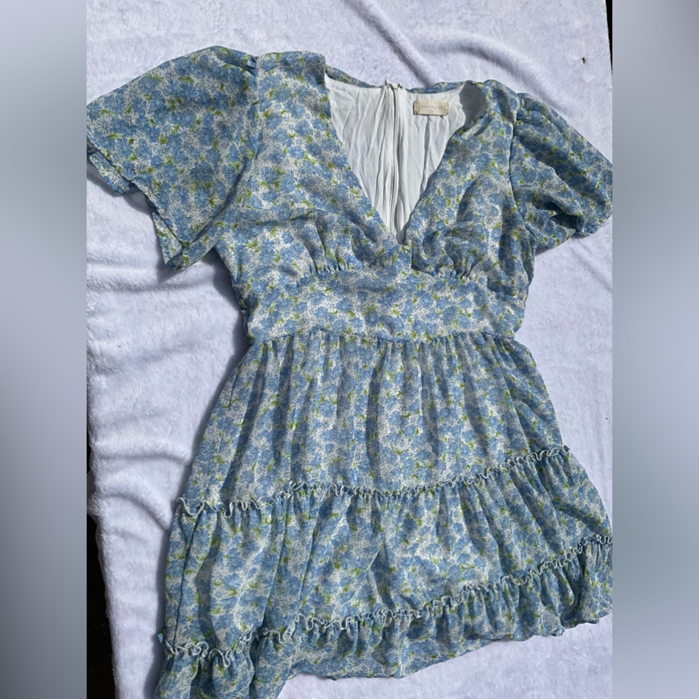 Altar’d State Virginia Dress - White, Blue & Green‎ Floral - Size Large
